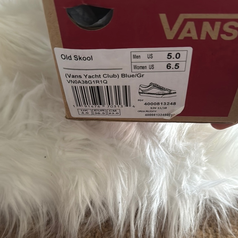 Vans Yacht Club Blue and Green Sneakers - Picture 15 of 15